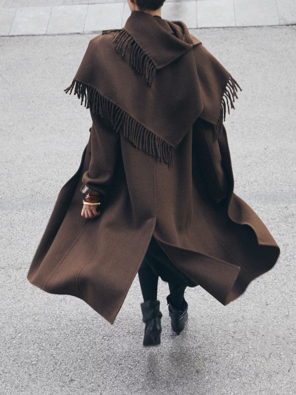 Mango WOOL COAT WITH FRINGED SCARF - Picture 2 of 11
